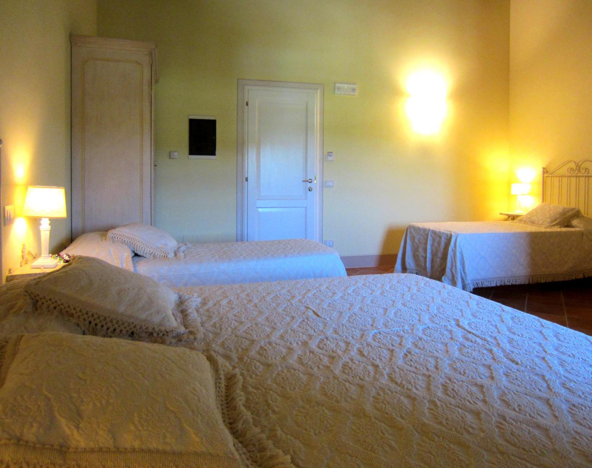 Le Colombaie Country Resort Ponsacco Extérieur photo