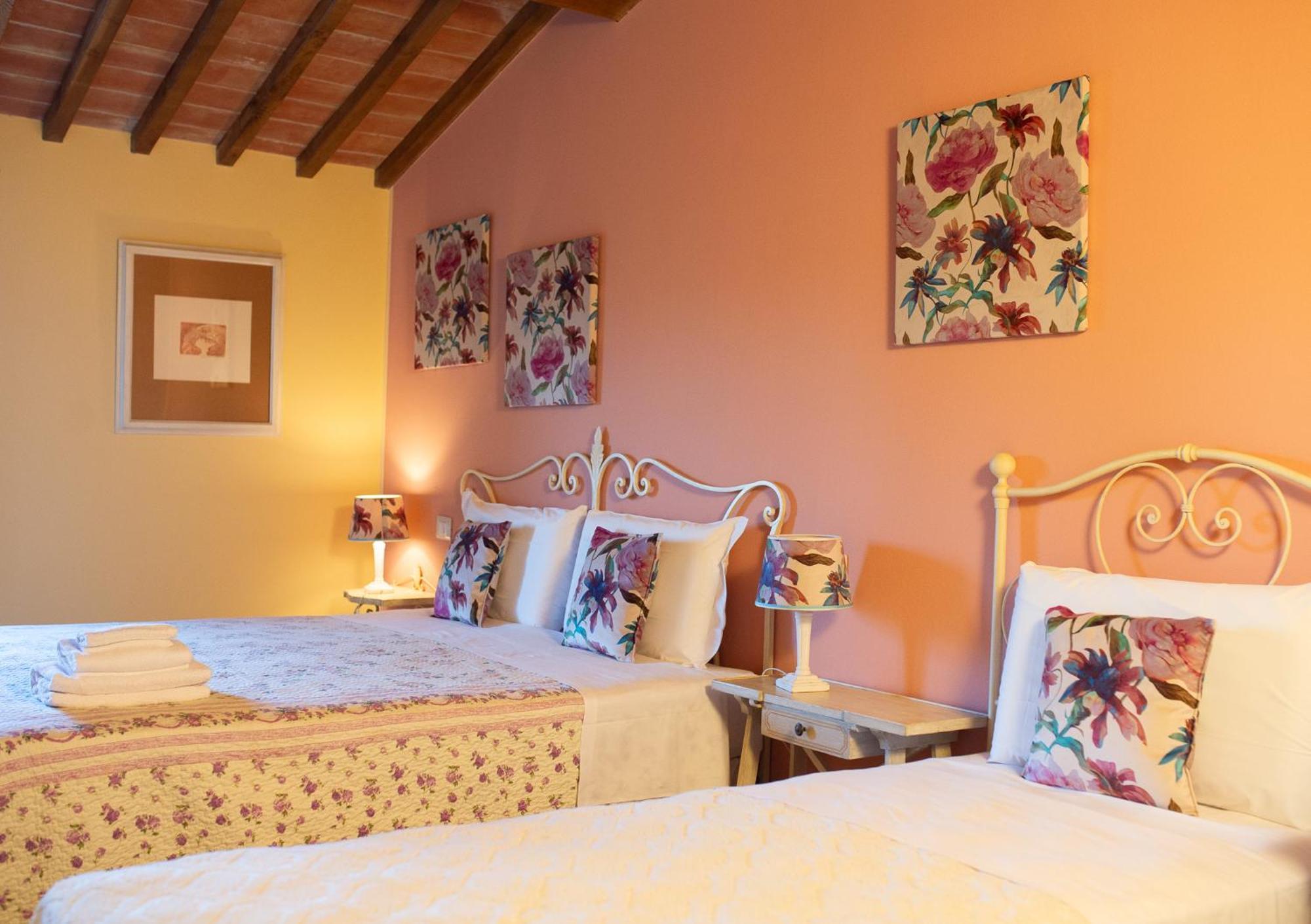 Le Colombaie Country Resort Ponsacco Extérieur photo